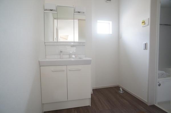 牛久市牛久町の新築一戸建