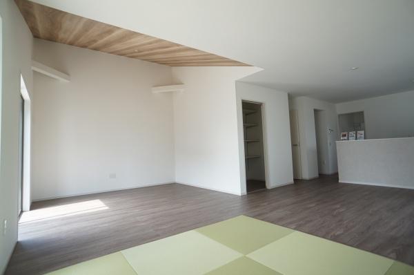 牛久市牛久町の新築一戸建