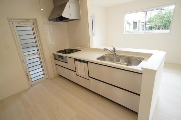 土浦市天川1丁目の新築一戸建(キッチン)