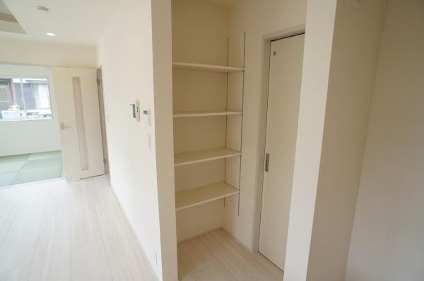 土浦市天川1丁目の新築一戸建(収納)