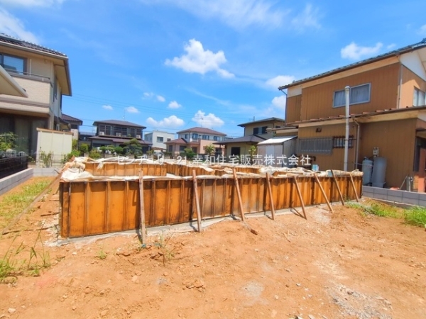牛久市小坂町の新築一戸建