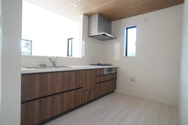 取手市中原町の新築一戸建