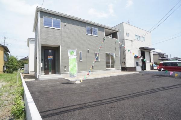 龍ケ崎市南中島町の新築一戸建