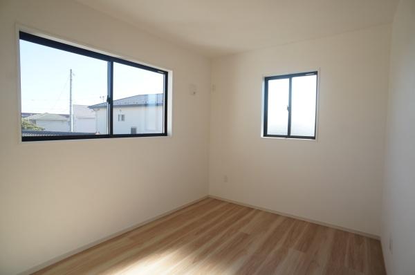 土浦市真鍋３丁目の新築一戸建