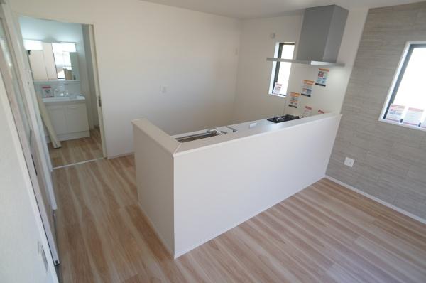 土浦市真鍋３丁目の新築一戸建