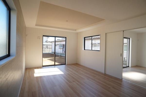 土浦市真鍋３丁目の新築一戸建