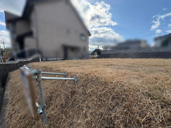 貴志川町長山　土地
