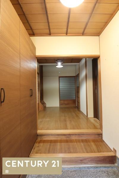 和歌山市新和歌浦の中古一戸建て