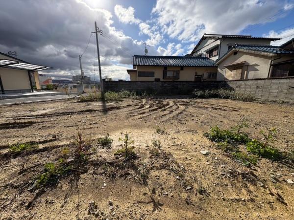 岩出市西国分の土地