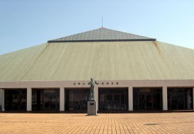 サンマリーン田中コーポ(和歌山市立市民体育館)