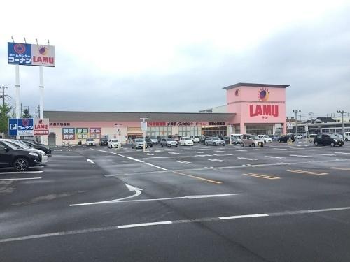 和歌山市西浜　アパート(ラ・ムー和歌山西浜店)