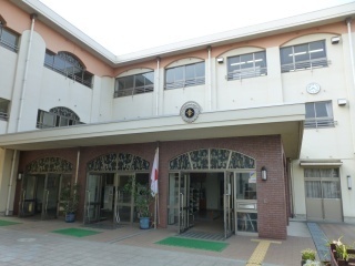 和歌山市西小二里3丁目の土地(和歌山市立今福小学校)