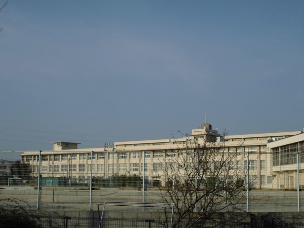 和歌山市島橋北ノ丁の土地(和歌山市立河北中学校)