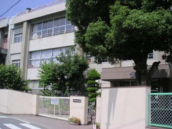 和歌山市禰宜の土地(和歌山市立和佐小学校)