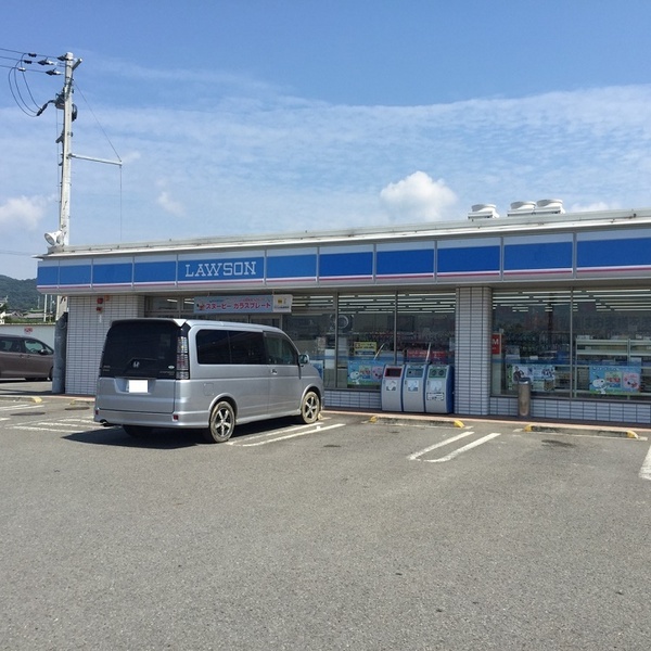 和歌山市府中の中古一戸建て(ローソン和歌山直川店)