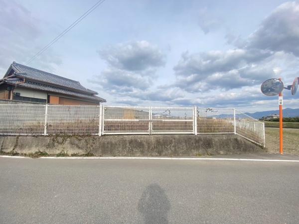 紀の川市中三谷の中古一戸建て