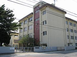 和歌山市府中の土地(和歌山市立紀伊小学校)