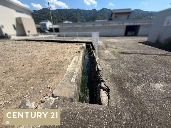 海南市大野中の土地