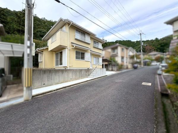 橋本市三石台２丁目の中古一戸建て
