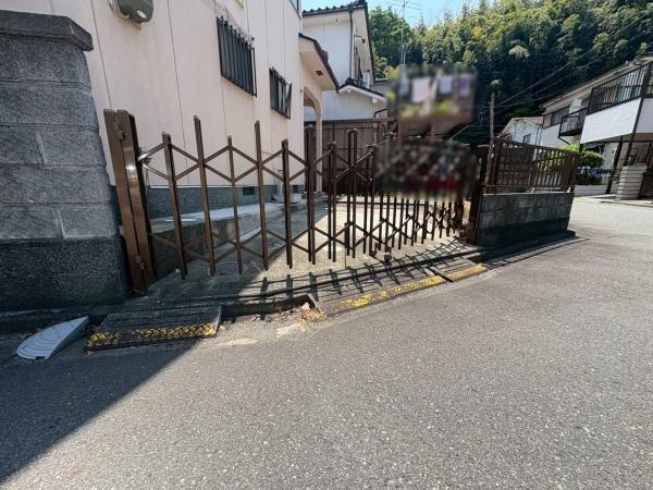 和歌山市田尻の中古一戸建て(駐車場)