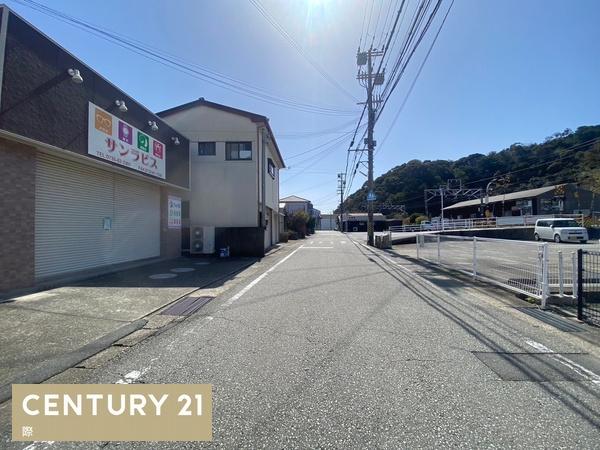 串本町鬮野川　土地