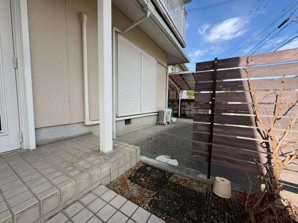 岩出市中島の中古一戸建て