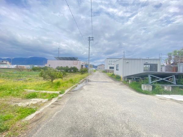 紀の川市尾崎　土地