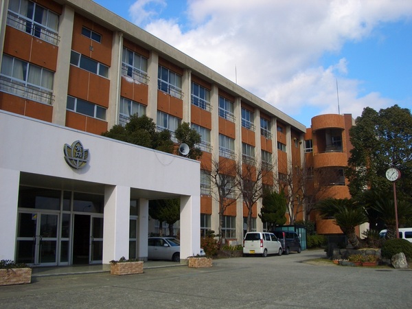 和歌山市園部の土地(和歌山市立有功中学校)