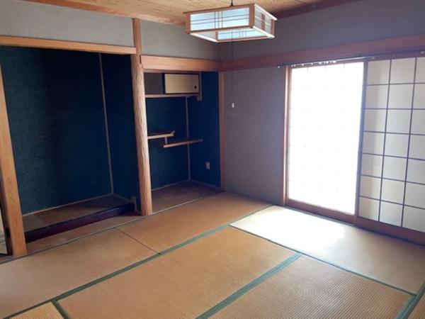 紀の川市東国分　中古戸建（店舗付き）
