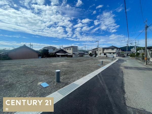 海南市鳥居の土地(前面道路含む現地写真)