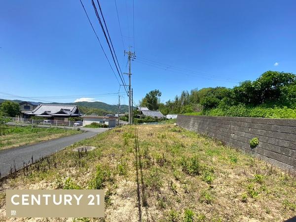 紀の川市貴志川町長山　土地