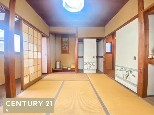和歌山市東小二里町の中古一戸建