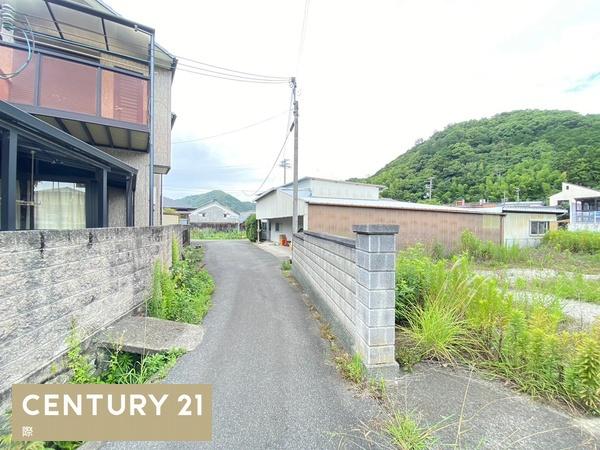 海南市野上中　土地