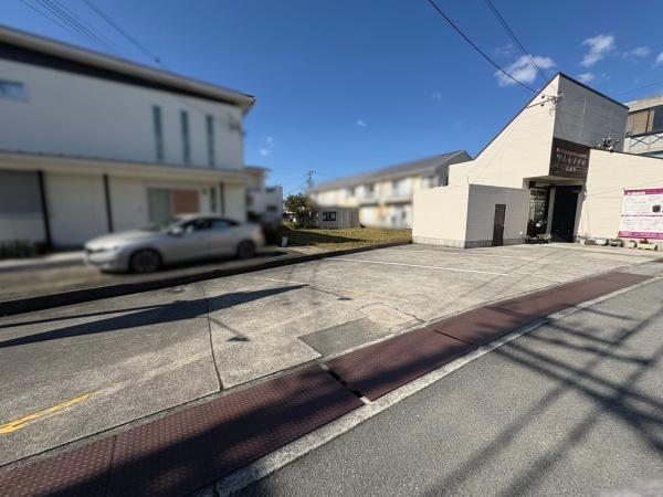 岩出市川尻　土地