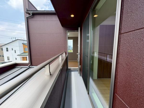 紀の川市尾崎2-15号　新築戸建