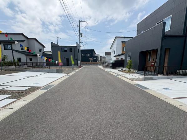 紀の川市尾崎2-15号　新築戸建
