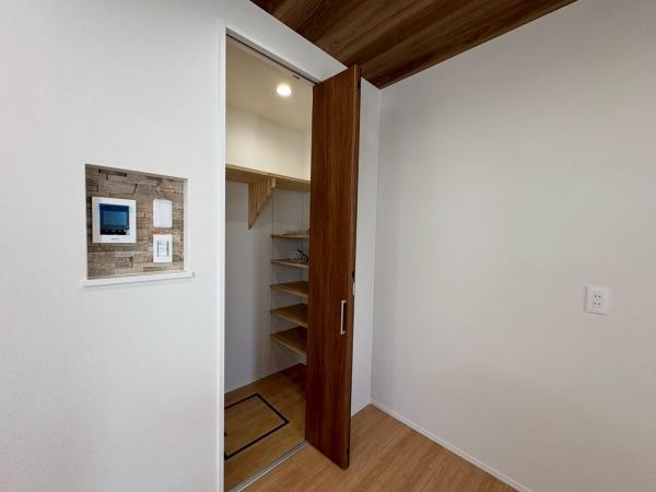 和歌山市和歌浦中1-1　新築戸建