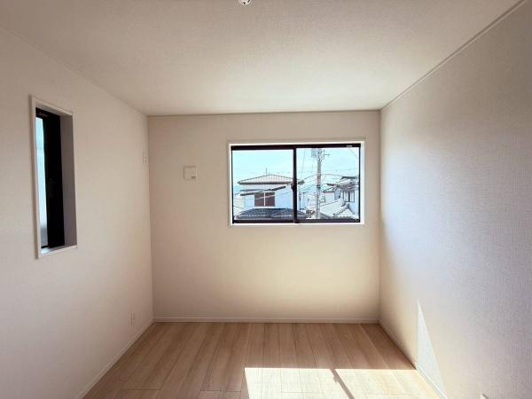 岩出市溝川第1-1号棟　新築戸建