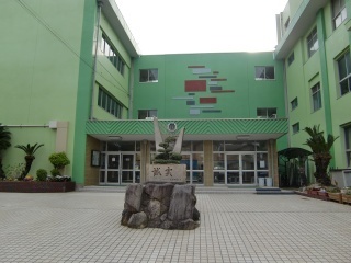 和歌山市湊5丁目の土地(和歌山市立湊小学校)