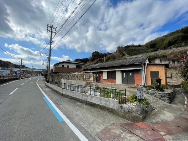 下津町下津　土地