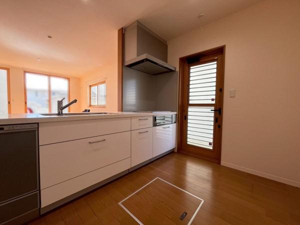 和歌山市栄谷の中古一戸建て(キッチン)