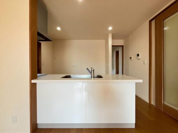 和歌山市栄谷の中古一戸建て(キッチン)