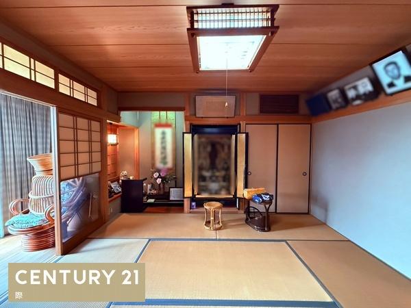 和歌山市元町奉行丁　店舗付き住宅