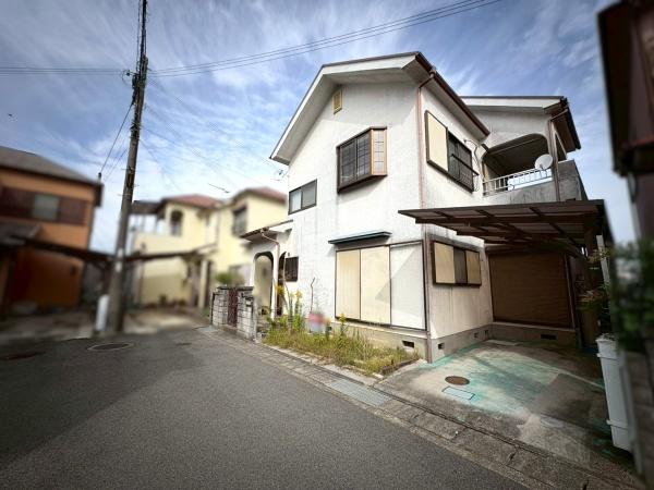 岩出市曽屋の中古一戸建て(前面道路含む現地写真)