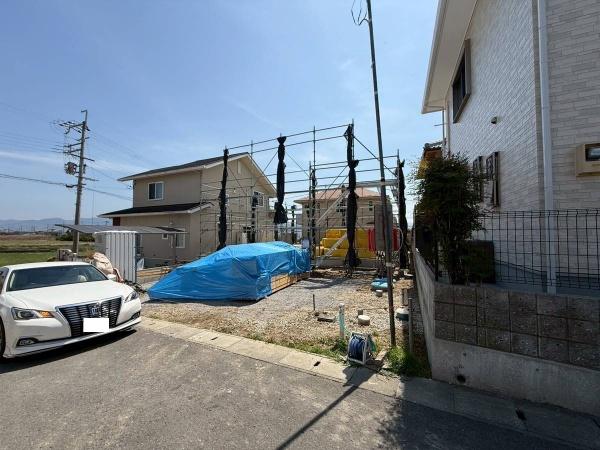 紀の川市中三谷第2-1号　新築戸建