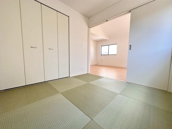 紀の川市中三谷第2-2号　新築戸建