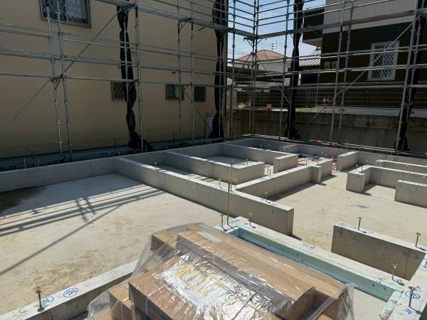 紀の川市中三谷第2-2号　新築戸建