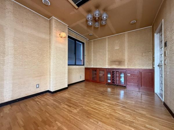 和歌山市本町5丁目　店舗付き戸建