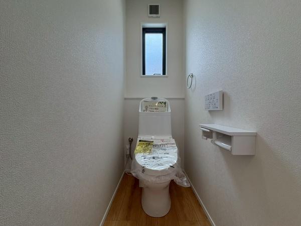 岩出市曽屋6-21　新築戸建