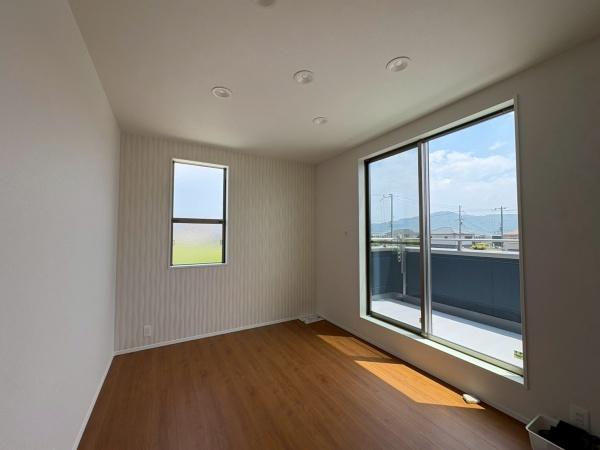 岩出市曽屋6-53　新築戸建